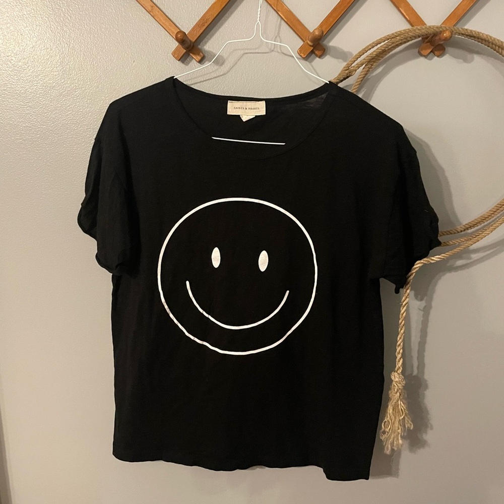 Black Smiley Face T-Shirt 😊